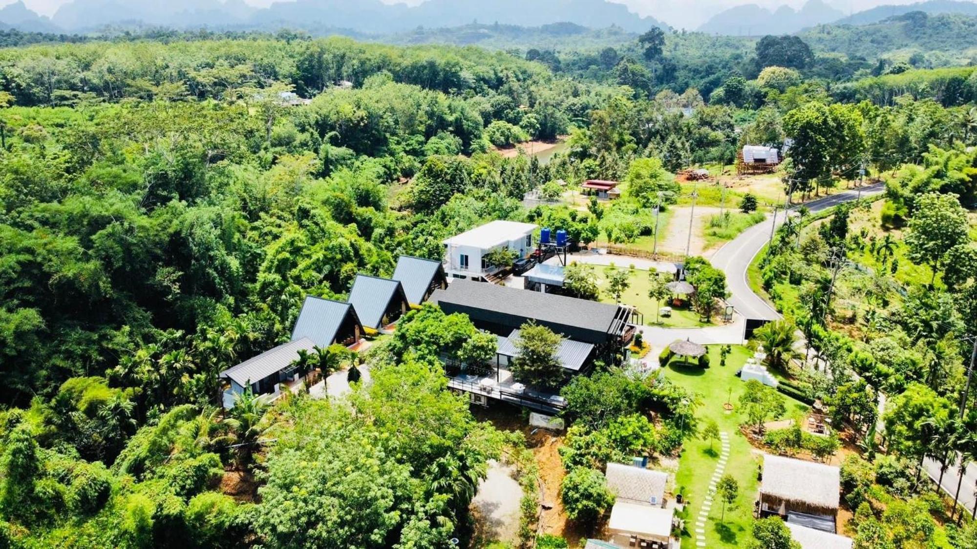 คุ้มกะลาหัวฟาร์มสเตย์ Ban Pha Saeng Lang Exterior photo